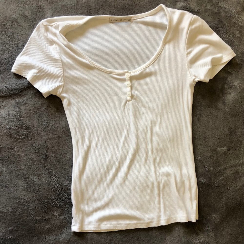 1/4 button up tee